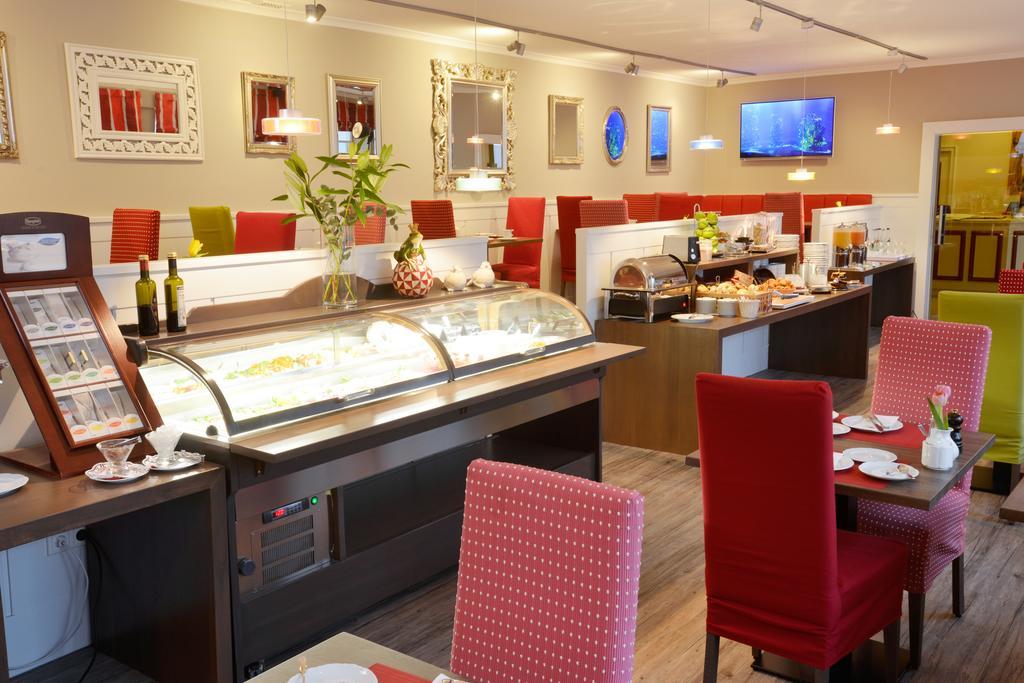 Hotel Duenenburg Westerland Zewnętrze zdjęcie