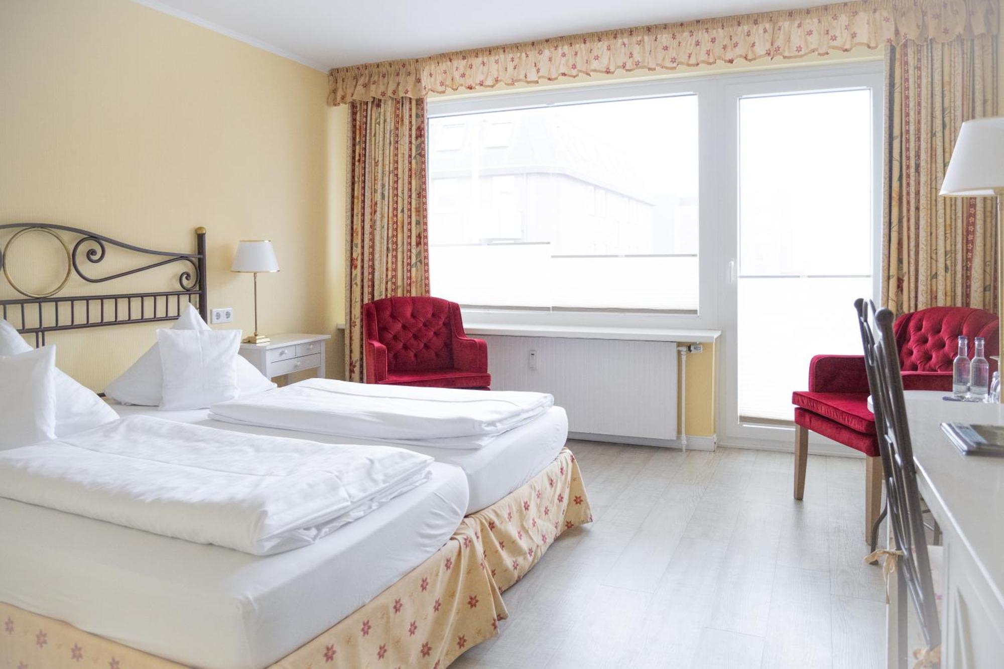 Hotel Duenenburg Westerland Zewnętrze zdjęcie