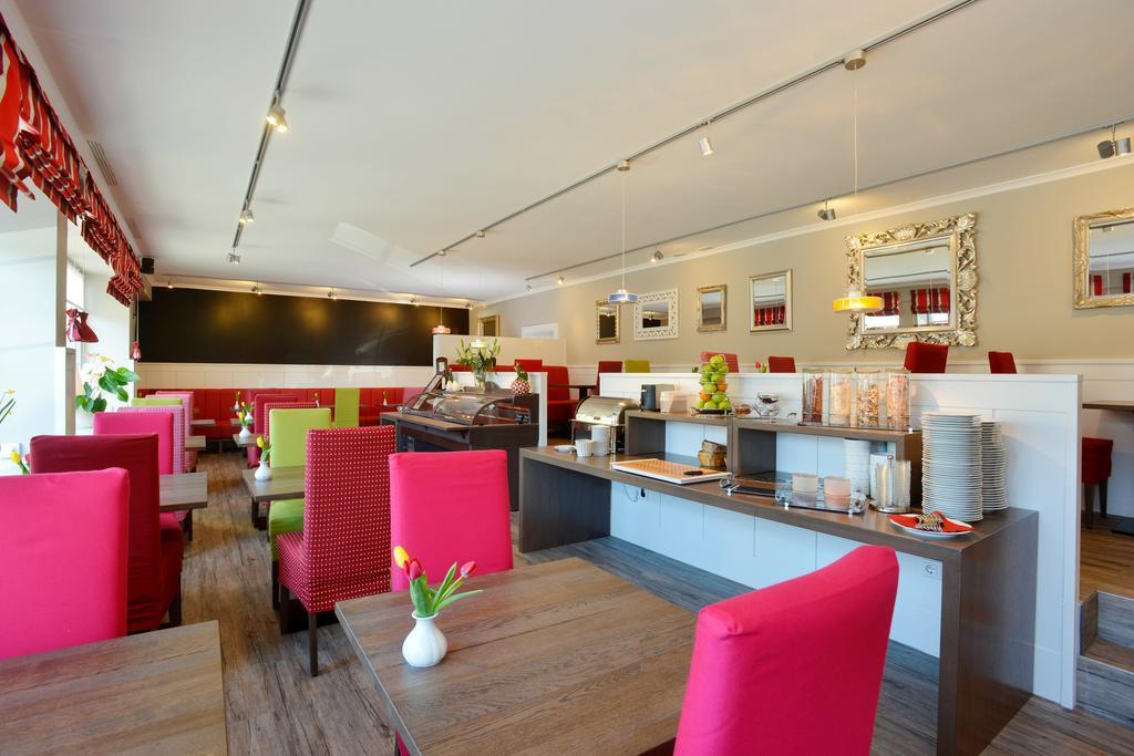 Hotel Duenenburg Westerland Zewnętrze zdjęcie