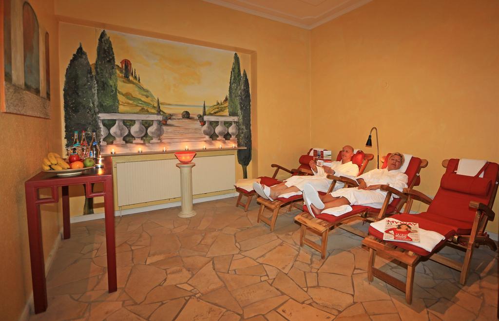 Hotel Duenenburg Westerland Zewnętrze zdjęcie
